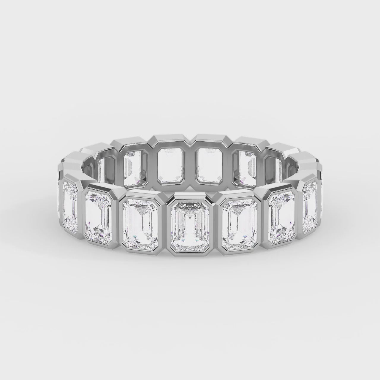 Lustre Emerald Ring White Gold