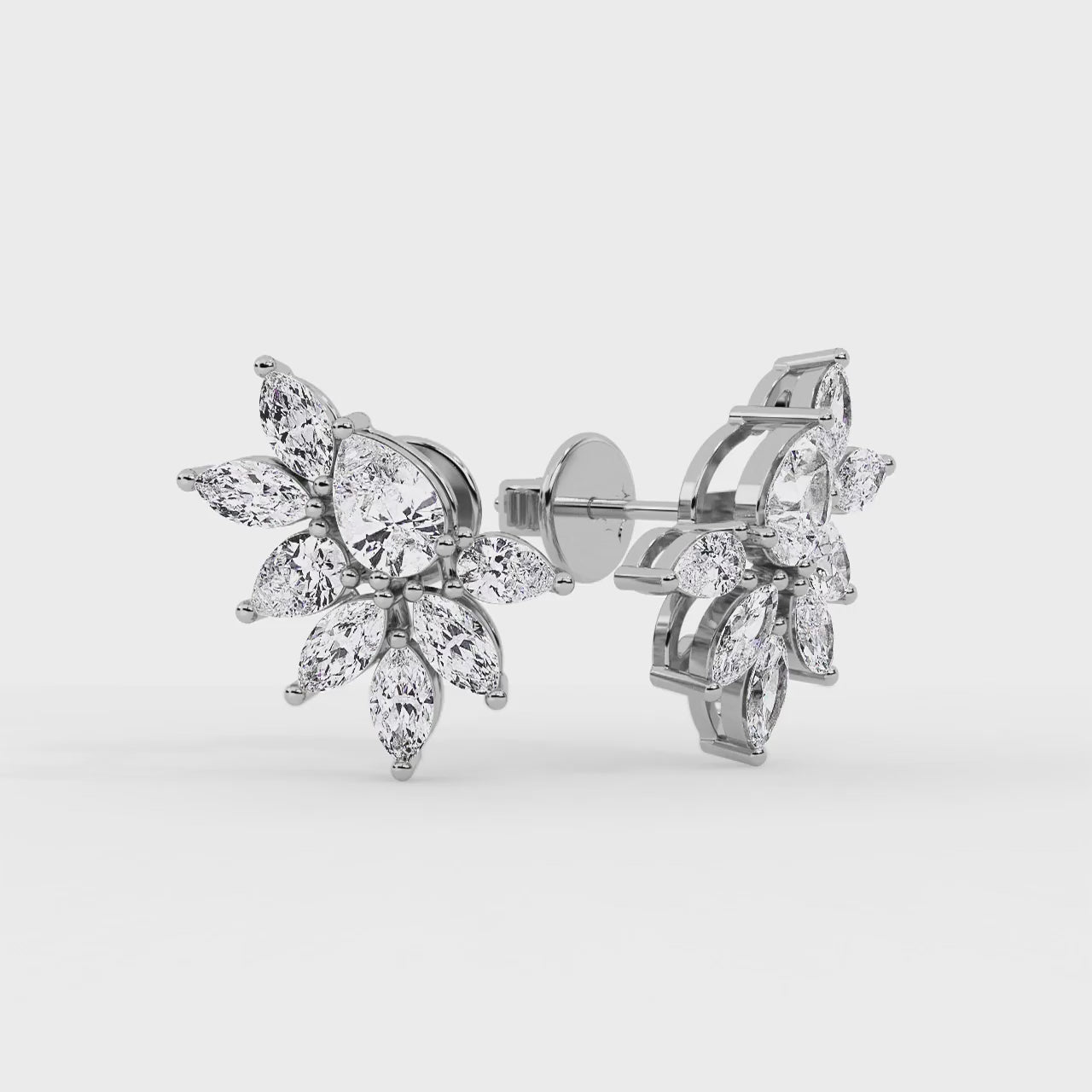 Novae Assemblage Earring White Gold